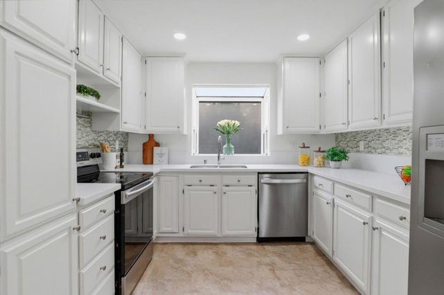 9130 Rancho Hills Drive, Gilroy, CA 95020