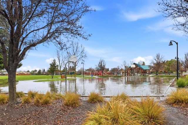 9130 Rancho Hills Drive, Gilroy, CA 95020