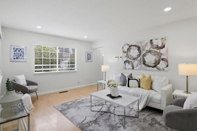 9130 Rancho Hills Drive, Gilroy, CA 95020