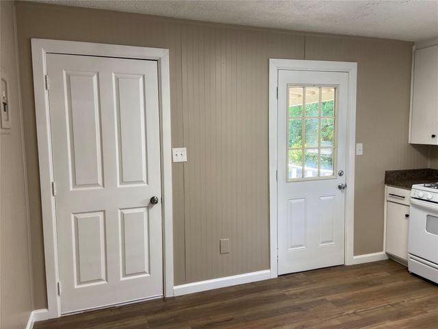 506 N Lamar Street, Weatherford, TX 76086