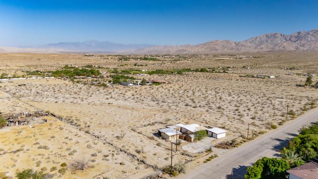 28981 Desert Charm Road, Desert Hot Springs, CA 92241