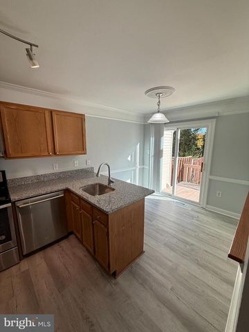 105 KNOLLWOOD, Stafford, VA 22554