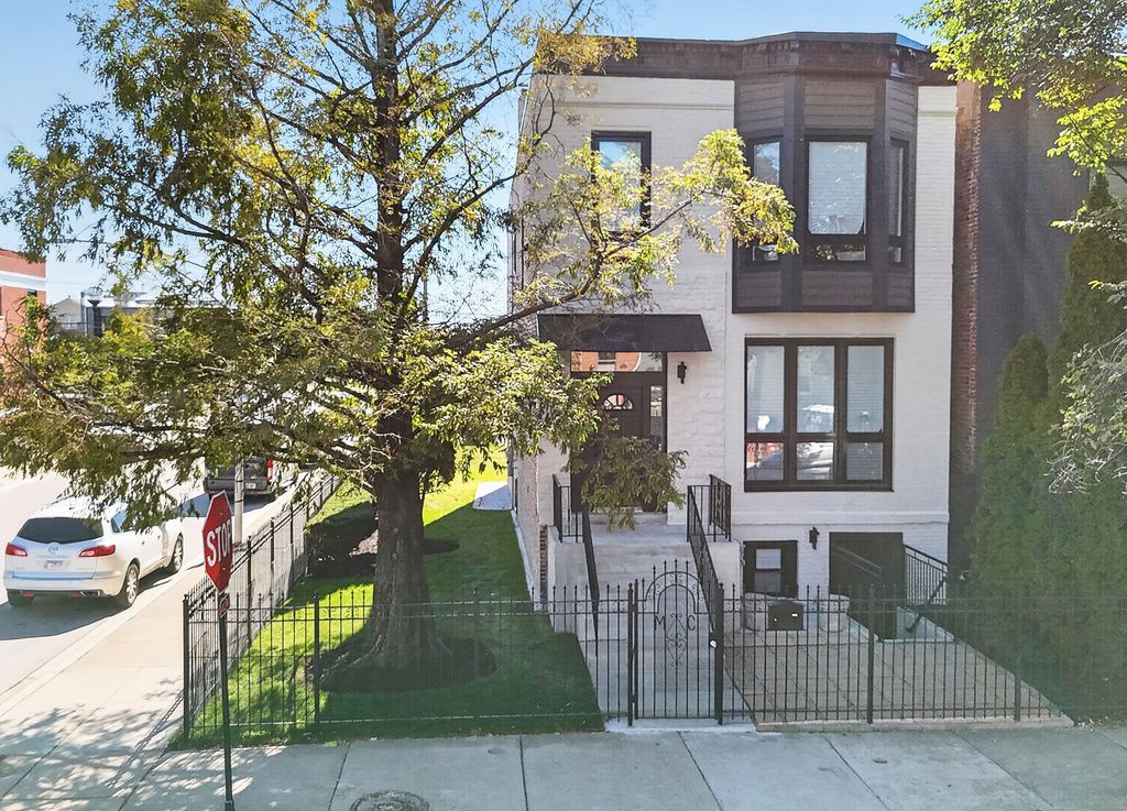 2703 W Warren Boulevard, Chicago, IL 60612 — photo 3