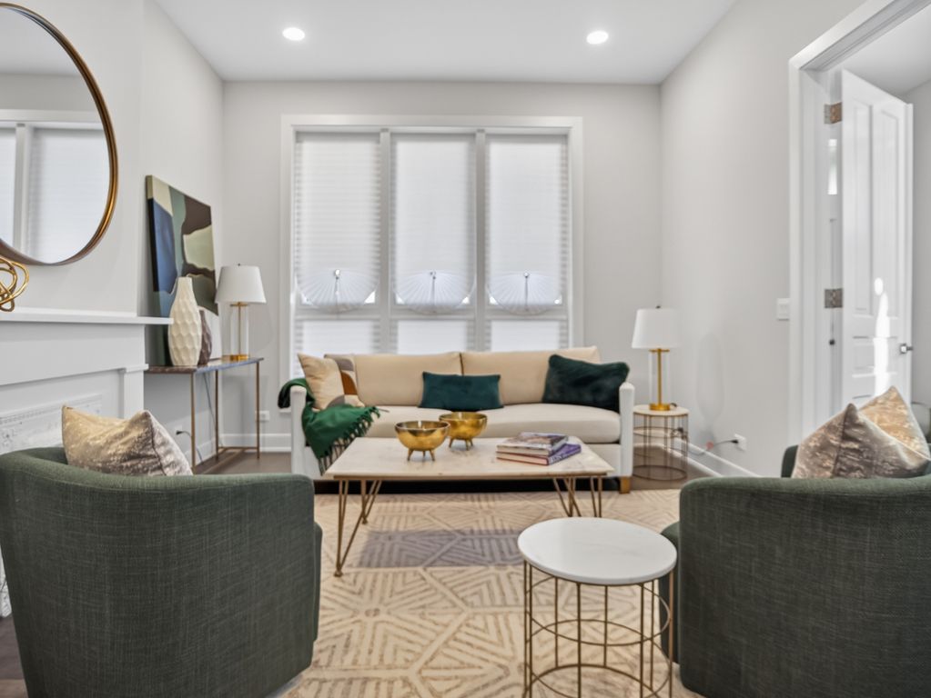 2703 W Warren Boulevard, Chicago, IL 60612 — photo 5