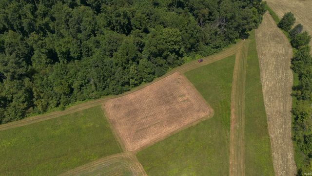 1 N Ridgeport Lane, Bloomfield, IN 47424