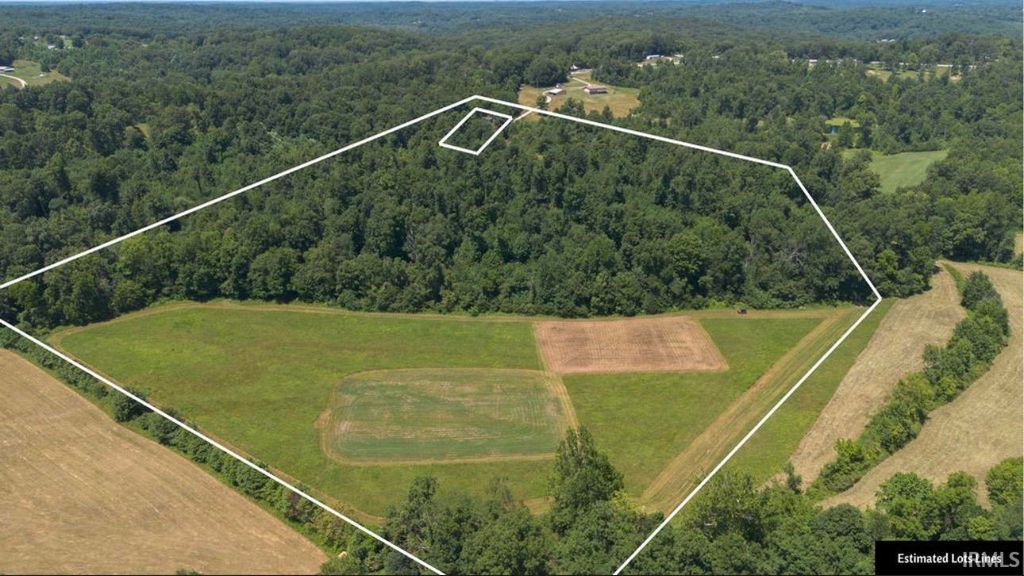 1 N Ridgeport Lane, Bloomfield, IN 47424