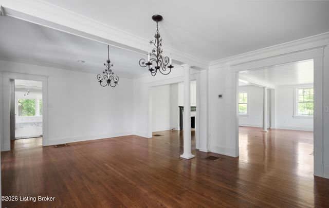 2002 Evergreen Rd, Louisville, KY 40223