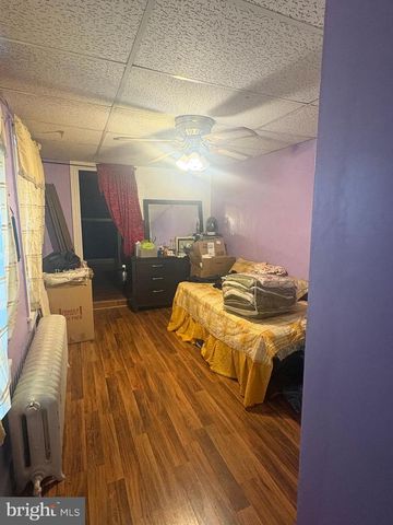 1737 THORN ST, Reading, PA 19601