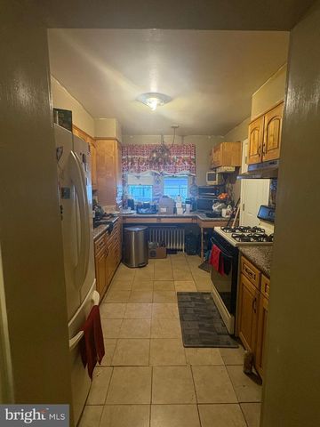 1737 THORN ST, Reading, PA 19601
