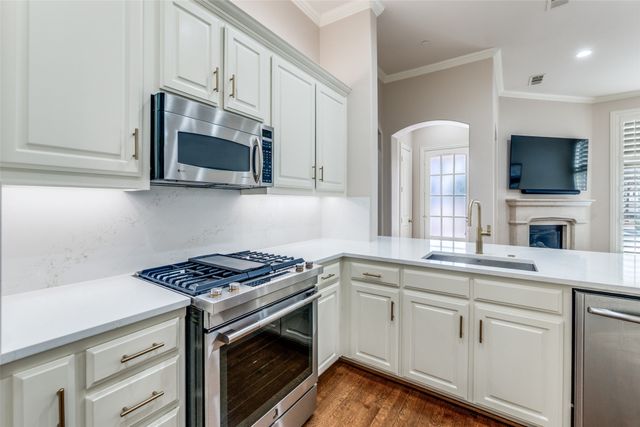 5925 Malmesbury Road, Dallas, TX 75252