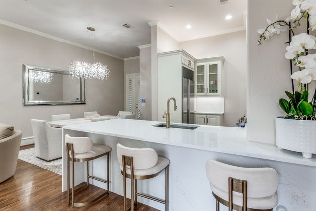 5925 Malmesbury Road, Dallas, TX 75252