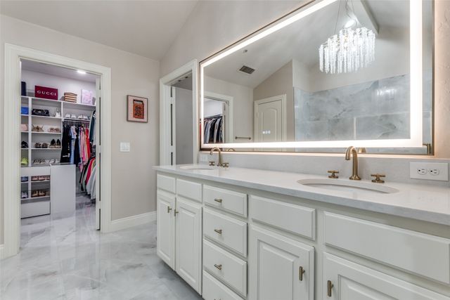 5925 Malmesbury Road, Dallas, TX 75252