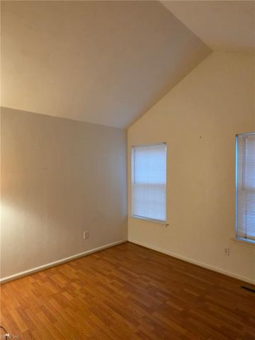 1002 Willow Green CT, Chesapeake, VA 23320