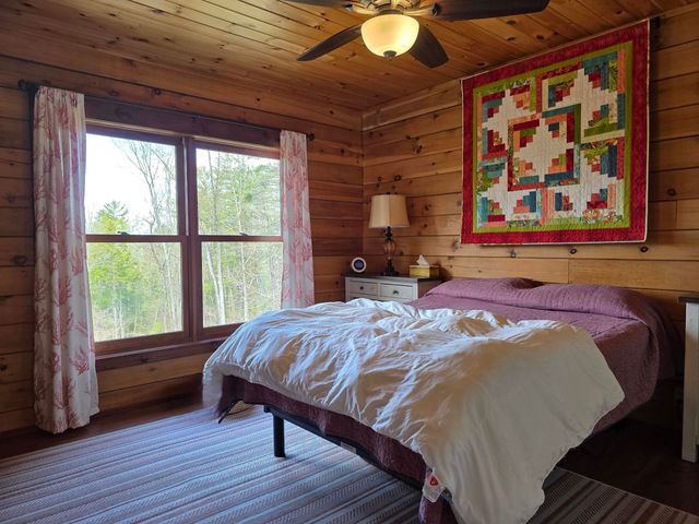 214 Pine Acres Road, Townshend, VT 05353