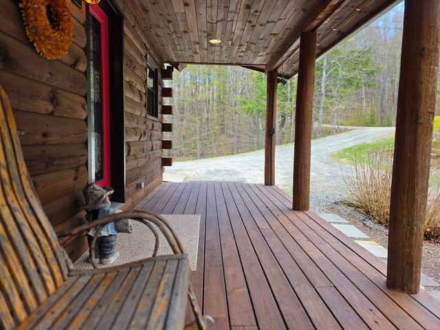 214 Pine Acres Road, Townshend, VT 05353