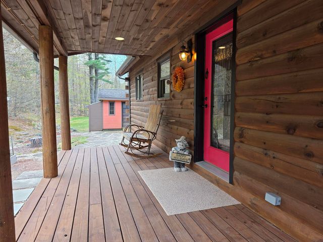 214 Pine Acres Road, Townshend, VT 05353