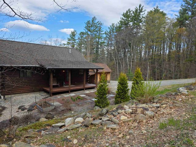 214 Pine Acres Road, Townshend, VT 05353