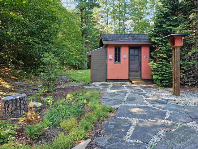 214 Pine Acres Road, Townshend, VT 05353