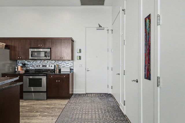 335 Bridge Street Nw 304, City Of Grand Rapids, MI 49504