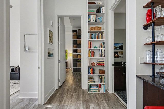 335 Bridge Street Nw 304, City Of Grand Rapids, MI 49504