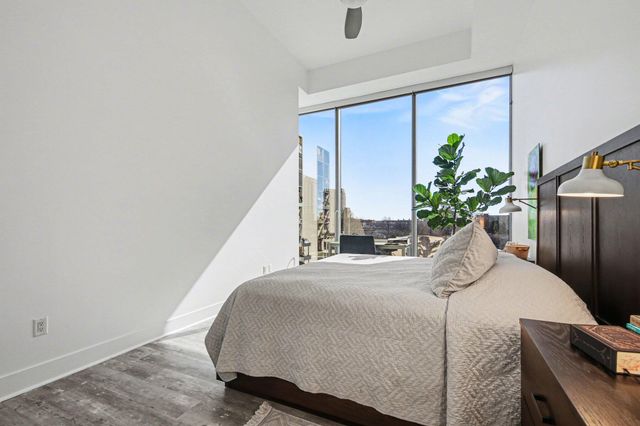 335 Bridge Street Nw 304, City Of Grand Rapids, MI 49504