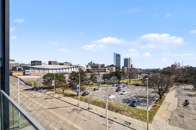 335 Bridge Street Nw 304, City Of Grand Rapids, MI 49504