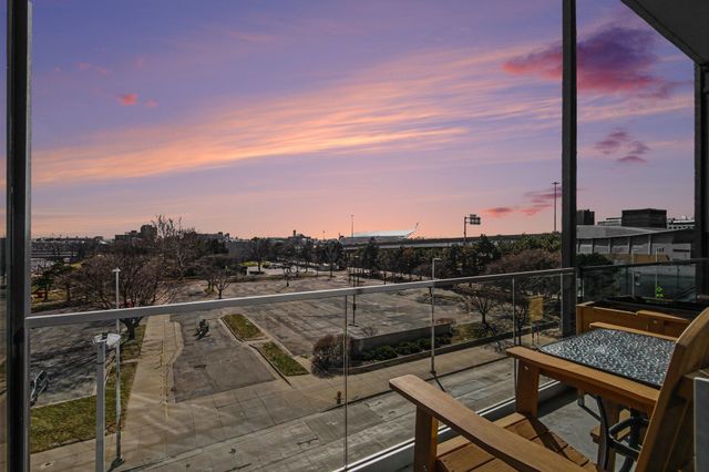 335 Bridge Street Nw 304, City Of Grand Rapids, MI 49504