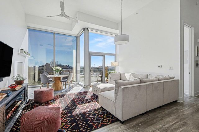 335 Bridge Street Nw 304, City Of Grand Rapids, MI 49504