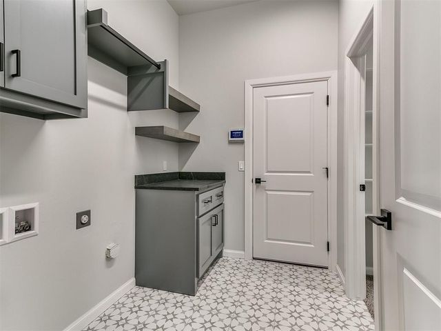 13400 Lisbon Avenue, Oklahoma City, OK 73170