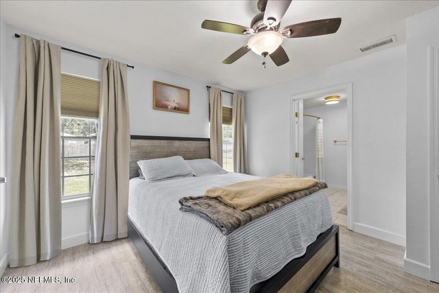 105 OAKWOOD Road, Satsuma, FL 32189