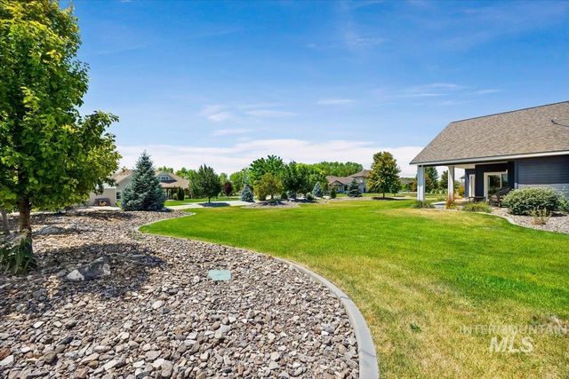 1935 Brook Stone Dr, Twin Falls, ID 83301