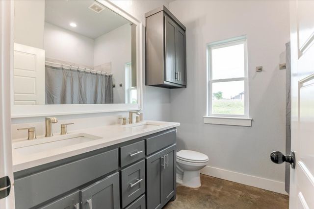 1040 Pioneer Crossing, Weatherford, TX 76088