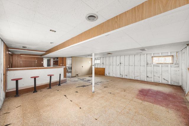 119 E 146TH Street, Riverdale, IL 60827