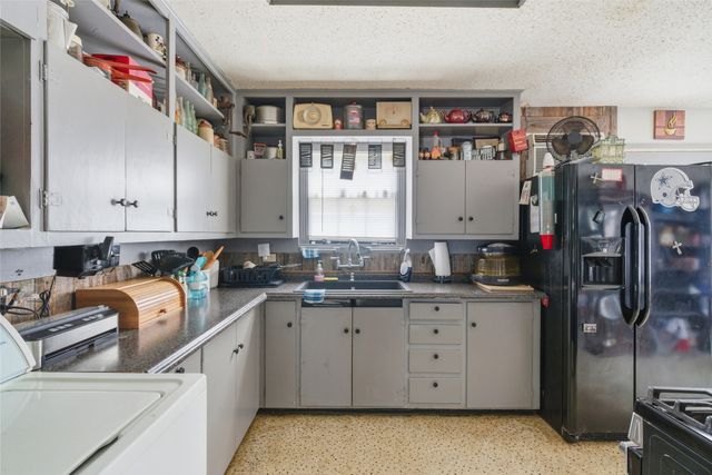 1401 W 13th Street, Cisco, TX 76437