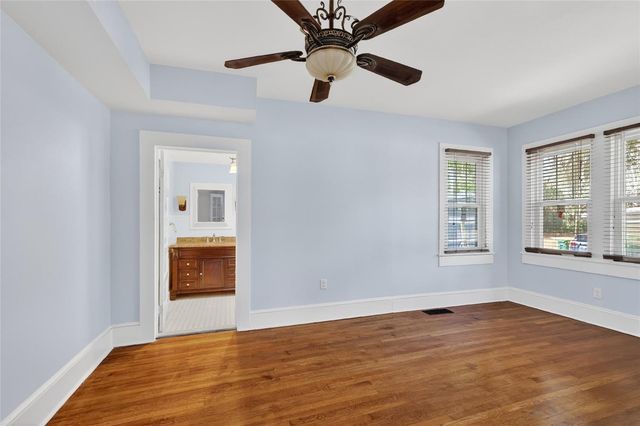 92 S TROWELL AVENUE, Umatilla, FL 32784