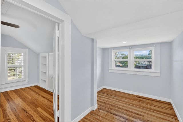 92 S TROWELL AVENUE, Umatilla, FL 32784