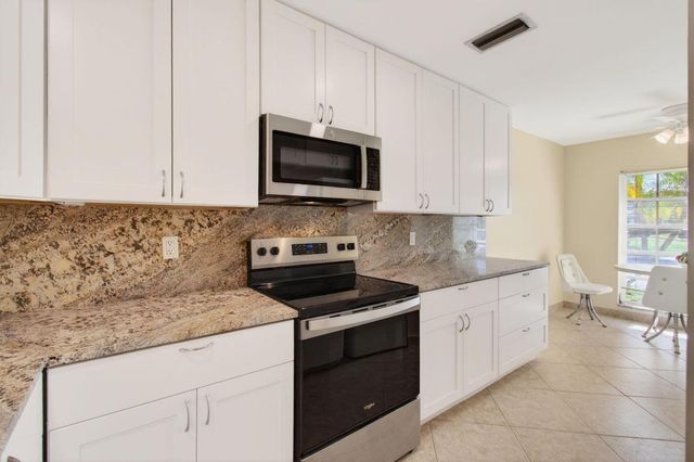 13577 Via Aurora A, Delray Beach, FL 33484