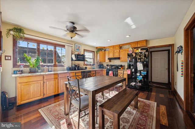 205-207 DELMAR ST, Philadelphia, PA 19128