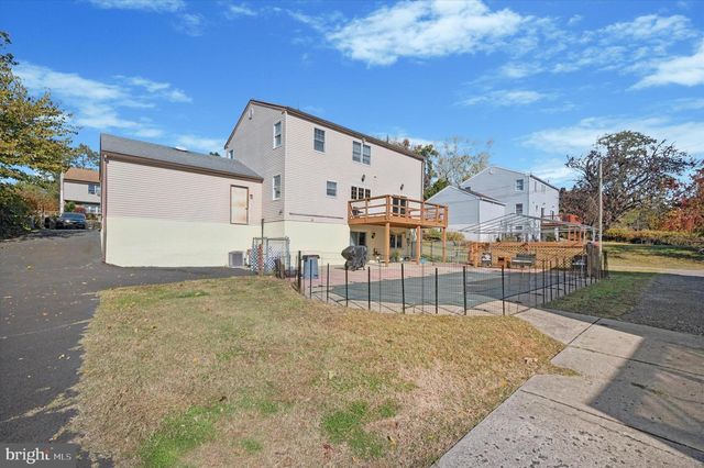 205-207 DELMAR ST, Philadelphia, PA 19128