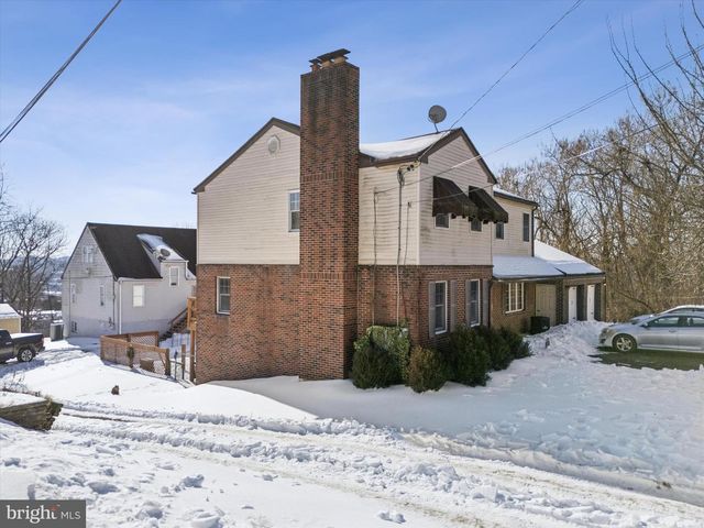 205-207 DELMAR ST, Philadelphia, PA 19128