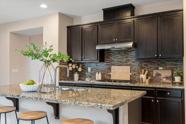 2218 Telegraph Hill Dr, Rocklin, CA 95765