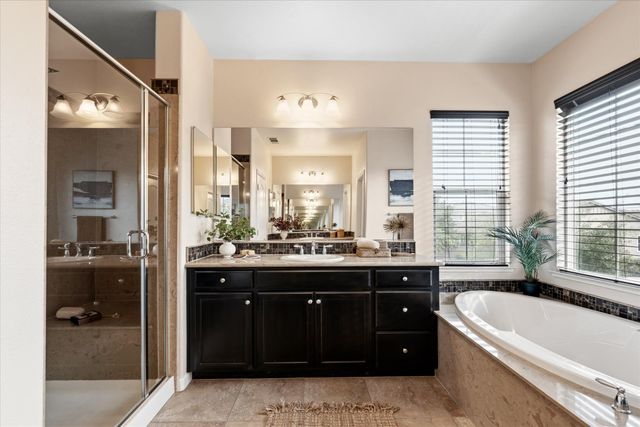 2218 Telegraph Hill Dr, Rocklin, CA 95765