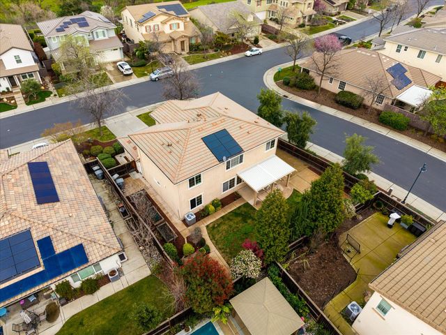 2218 Telegraph Hill Dr, Rocklin, CA 95765