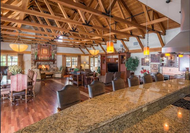 2218 Telegraph Hill Dr, Rocklin, CA 95765