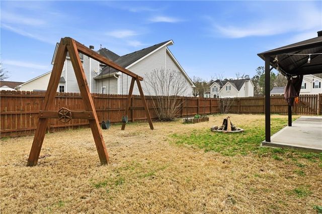 127 Legend Creek Drive, Canton, GA 30114