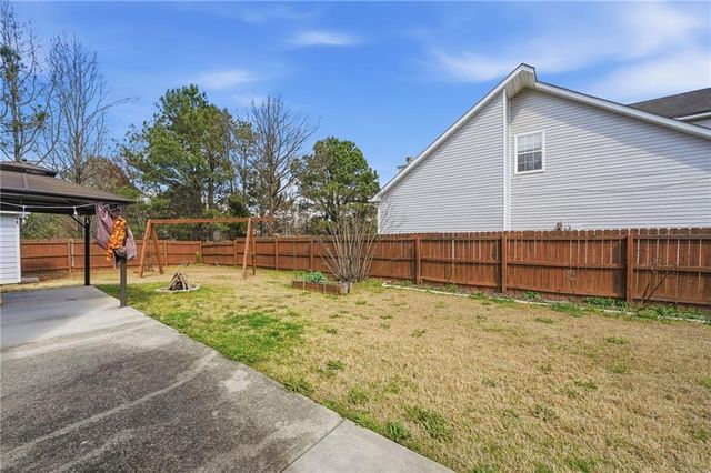 127 Legend Creek Drive, Canton, GA 30114