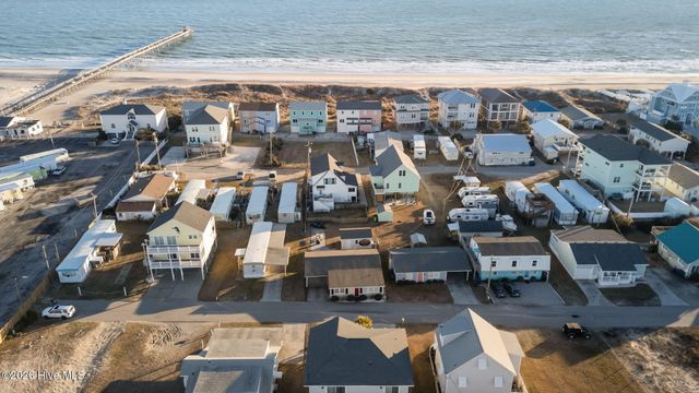 404 Dobbs Street, Atlantic Beach, NC 28512