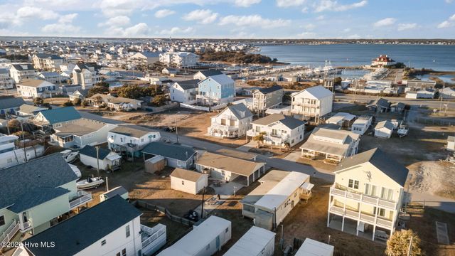 404 Dobbs Street, Atlantic Beach, NC 28512