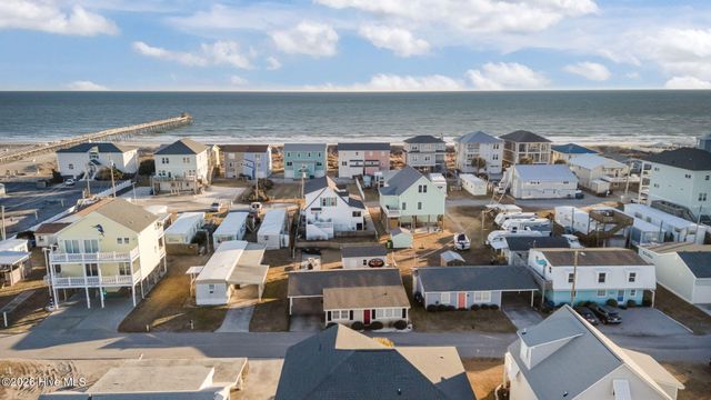 404 Dobbs Street, Atlantic Beach, NC 28512