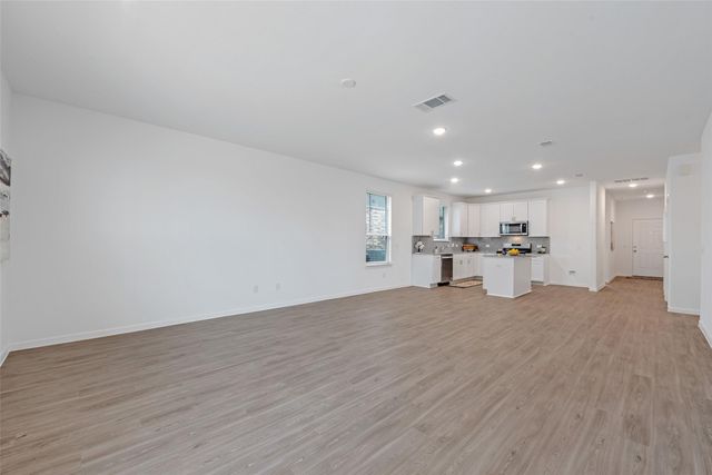 332 Appaloosa Drive, Alvin, TX 77511